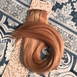 NEW 18” Real Blonde Hair Extensions & Case